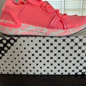 ADIDAS BY STELLA MCCARTNEY size 8